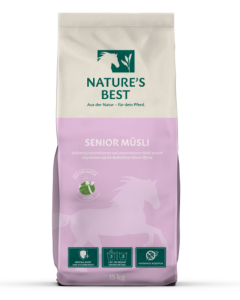 Nature's Best Senior Müsli 15 kg Tüte auf weißem Hintergrund
